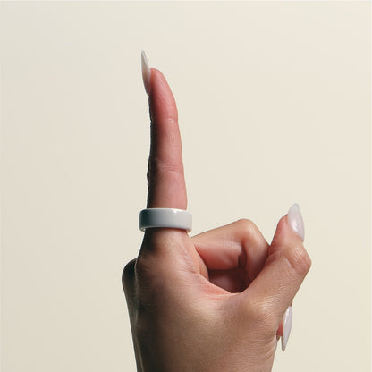 Oura Ring 4 Ceramic Cloud